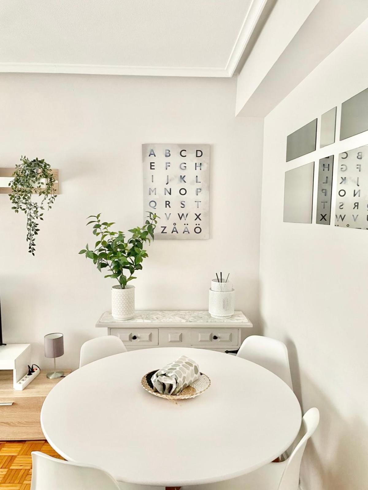 Apartamento Tranquilidad al lado del Centro Parking incluido Oviedo Exterior foto
